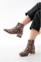 Women's Comfortable Daily Winter Heeled Zippered Boots