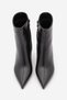 Women's Pointed Toe Stitched Detailed Zippered Heeled Boots Evrin Black - 7