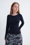 Piping Detailed Blouse B9058