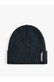 Layered Beret with Label Detail
