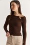 Women's Bitter Coffee Boat Neck Metal Accessory Detailed Fitted Ribbed Knitwear Sweater Tk261170 60286721 - 4