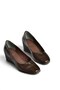 Z820051311 Brown Crocodile-Patterned Women's Shoes with a Platform Sole. - 4