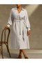 Rochie medie, Bej