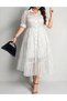 Rochie medie, Alb