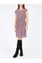 Rochie scurta, Visiniu