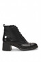 D26Kb-8085R Women's Genuine Leather Heeled Boots, Black.