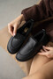Niska Genuine Leather Plush Women's Shoes - Black Leather
