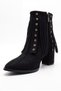 Women's thick-soled, pointed-toe, studded, tasseled black western-style boots, nada. - 6