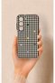 Samsung S23-Compatible Silicone Case with Heart-Shaped Plaid Pattern