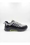 Men's Outdoor Sneakers with Non-Slip Underlays and Water-Repellent Surfaces