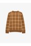 Long Sleeve Crew Neck Checkered Knit Sweater - 6