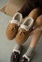 Aisla Genuine Leather Accessory-Detailed Plush-Lined Women's Slippers - Tan Suede - 3