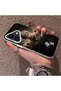 غطاء هاتف سيليكوني بتصميم "وكونغ" مناسب لهاتف iPhone 16 Plus، يتميز بحواف صلبة وظهر متين. - 2
