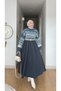 Interest Model: Short Knit Sweater with a Zigzag Patterned Design - 2