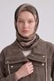 Royal scarf with a floral pattern, green. - 3