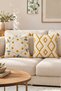 2 Decorative Kilim Rug and Daisy-Patterned Cushion Covers with Invisible Zippers and Tassels, 42x42 cm - 4