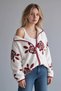 Women's Soft-Textured Fleece Sweatshirt with Floral Print and Pockets