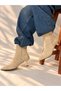 Helen Beige Cow Suede 7 cm Heel Pointed Toe Boots Botti̇e - 4