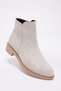 Women's Seam Detail Low-Heeled Boots - 7