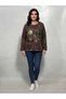 Women's Italian Gilded Floral Pattern Loose-Fitting Velvet Blouse.