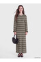 Zero Roba Collar Striped Dress for Style Enthusiasts from Uzg Store - 2