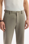 Men's Oil Green Classic Waist Cotton Jersey Carrot Fit Pants A51Y3013 - 5