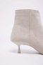 Women's Pointed Toe Thin Short Heeled Boots - 8