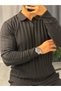 Long-Sleeved Textured Sweater with a Polo Collar and Vertical Stripes - 2