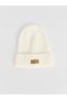 Girls' Knit Beanie (W6)