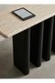 طاولة كونسول مودرن بسطح رخامي وقاعدة خشبية سوداء - 3