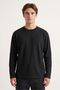 Men’s Black Round-Neck Long-Sleeve T-Shirt