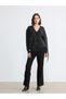 From UZG STORE: A V-neck, seam detail, loose-fit women's knit cardigan - 5
