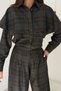 Anthracite plaid suit with cape - 4