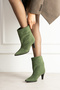 Women's elegant suede heeled shoes without a zipper, Oversized crocodile print - 4