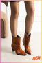 Women's elegant suede heeled shoes without a zipper, Oversized crocodile print