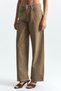 High-Waisted Wide-Leg Jeans - 3