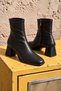 Women's Black Square Toe Leather Plain Chunky Thick heel Side-Zip Closure Stretch Boots - 7