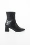 Women's Zip-Up Heeled Boots: Modern and Elegant Design, Eye-Catching Style (Heel Height: 6 cm) - 4