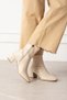 Women's Zip-Up Heeled Boots: Modern and Elegant Design, Eye-Catching Style (Heel Height: 6 cm) - 2