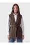 A Simple Women's Belted Vest for Style-Conscious Women from UZG STORE - 2