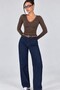 Women's Ribbed Knit V-Neck Blouse / T-Shirt - 7