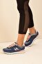 Women's Sports Shoes - 3