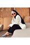 Knot Combed Shawl Black & White - 2
