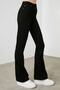Flare Jeans in Black Flare Jenas - 2