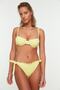 Sarı Pötikareli Dokulu Fırfırlı Regular Normal Bel Bikini Altı TBESS22BA0074 - 6