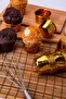 Gold Shiny Coating 25-Piece Cake Mold 6.5x4 cm Golden Yellow Muffin Cupcake Capsule - 4