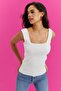 Woman's White Square Neck Knit Blouse YV80