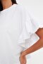Beyaz %100 Pamuk Fırfır Detaylı Basic Bisiklet Yaka Örme T-Shirt TWOSS22TS2429 - 8