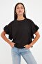 Siyah %100 Pamuk Fırfır Detaylı Basic Bisiklet Yaka Örme T-Shirt TWOSS22TS2429 - 6
