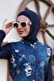 وشاح السباحة باللون الأزرق الداكن - 2